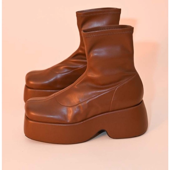 Simon Miller Shoes - SIMON MILLER The Hustler Boot